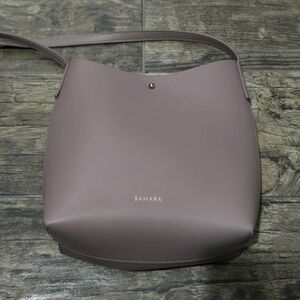 Samara vegan leather bucket bag, crossbody. Peony Pink